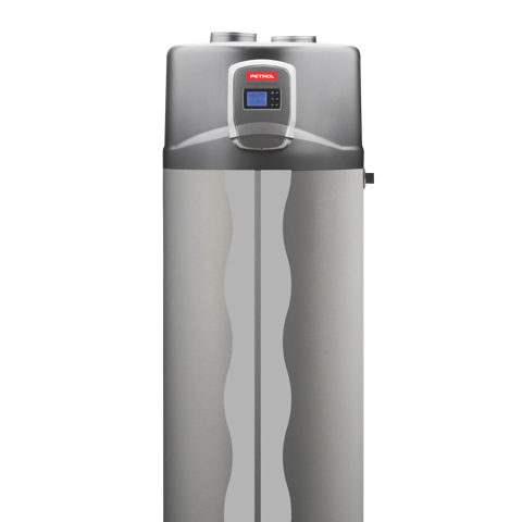 Na sliki je srebrno-siva toplotna črpalka z zaslonom in logotipom Petrol na vrhu.