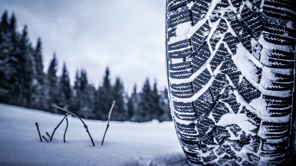 zimske gume med vožnjo po snegu