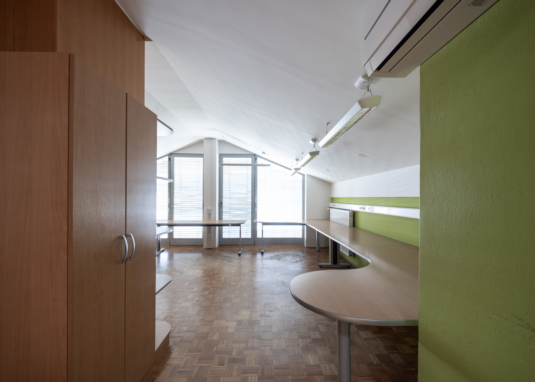 Slika 12: Prodaja poslovne stavbe Bled