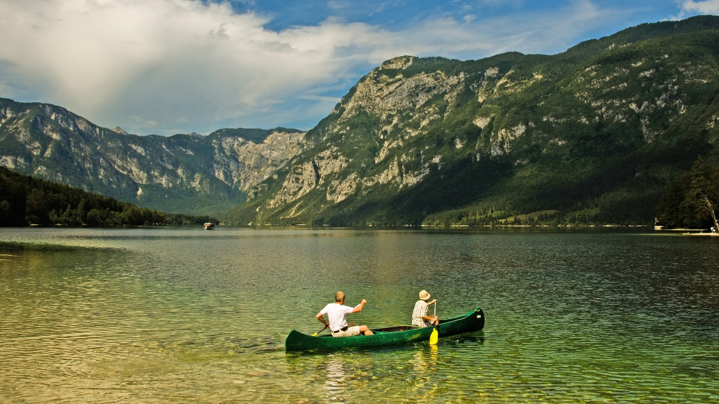 Gorenjska: piknik na jezeru