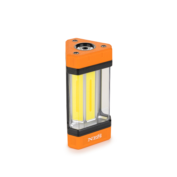 Oranžno-črna polnilna delovna svetilka s prozornim ohišjem in močnimi LED paneli.
