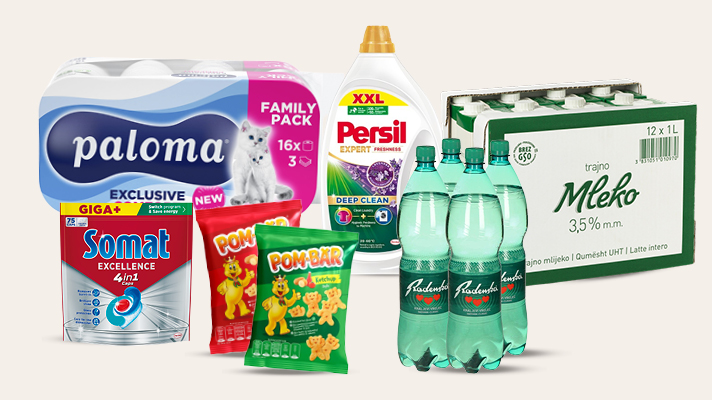 Izdelki na svetlem ozadju: Trajno mleko Berglandmilch 3,5 % 1 L, 12 kos, Toaletni papir Paloma Exclusive Comfort 3 slojni, 16 kosov, Voda mineralna Radenska  4 x 1,5 L, Flips Pom-bar Original in Ketchup   2 x 65 g, Gel za pranje perila Persil Expert Lavender 2,7 L, 60 pranj in Kapsule za pranje posode Somat Excellence  4in1 75 pranj.