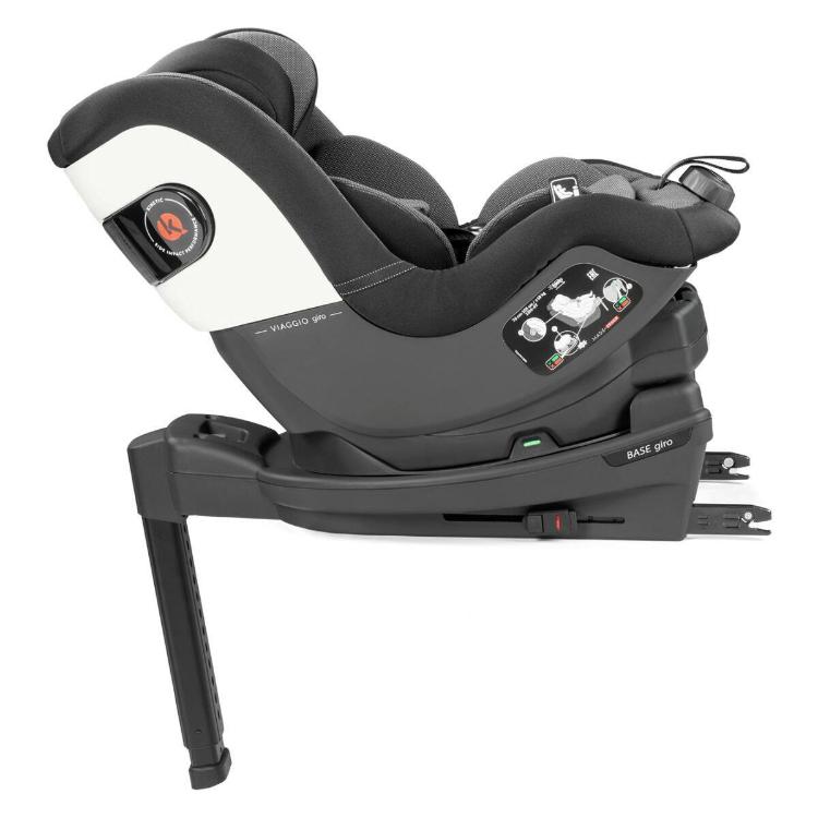 Avtosedež Peg Perego v ležečem položaju na ISOFIX bazi, stranski pogled