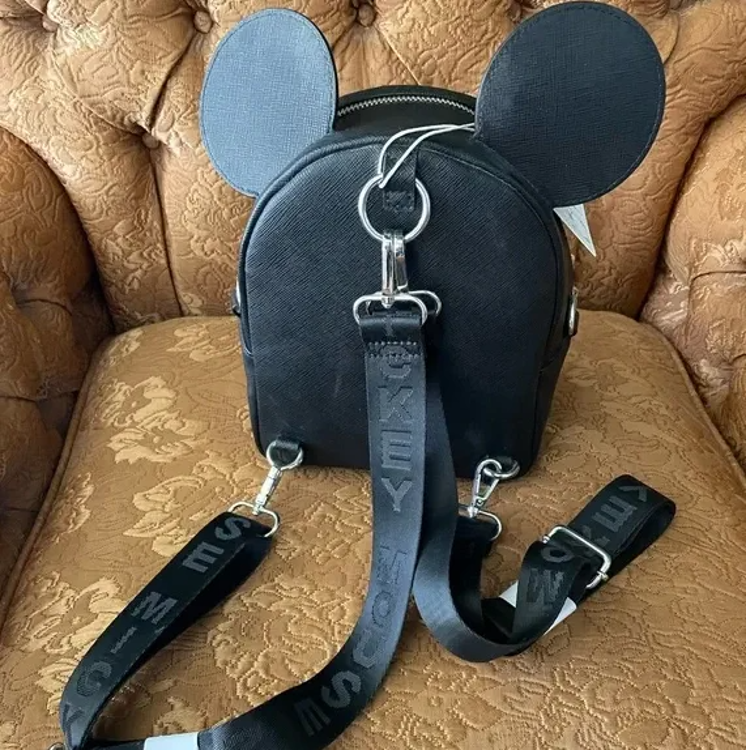 Nahrbtnik Loungefly Disney Mickey Applique Debossed Detail_2