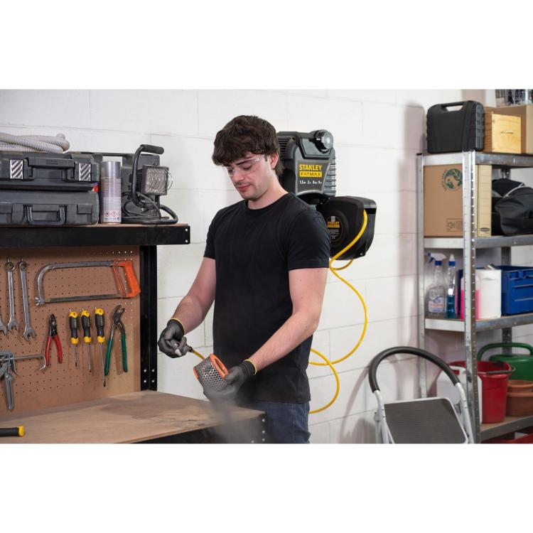 Kompresor Stanley FMXCMD152WE 2L, 230V, 8 bar, 9 m cev