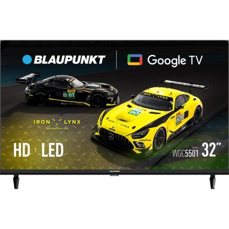 Blaupunkt 32" HD LED Google TV, sprednji pogled, simetrični nogici, zaslon z dirkalnima avtomobiloma.