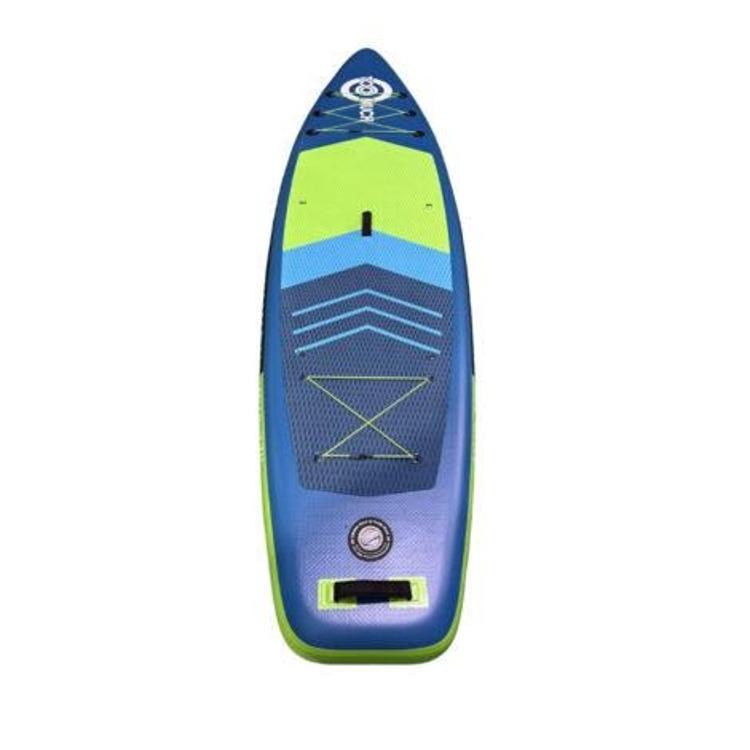 TOO MUCH Nomad X SUP – zadnji del zgoraj Zgornji zadnji del SUP deske TOO MUCH Nomad X z nedrsečo podlogo in elastičnim prtljažnim mrežjem.