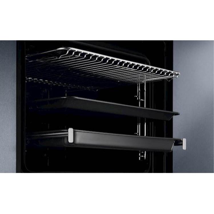 Vgradna pečica Electrolux EOC6P71X, piroliza + para