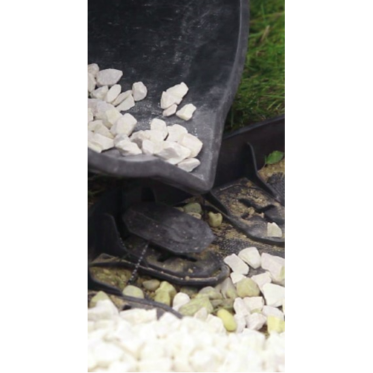 Vedro PVC z izlivom fi31xV24 cm, 12 l, črno