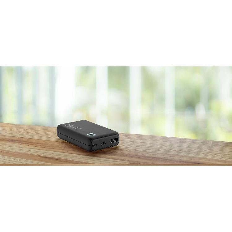 Prenosna baterija CellularLine Essence, 10000 mAh, črna