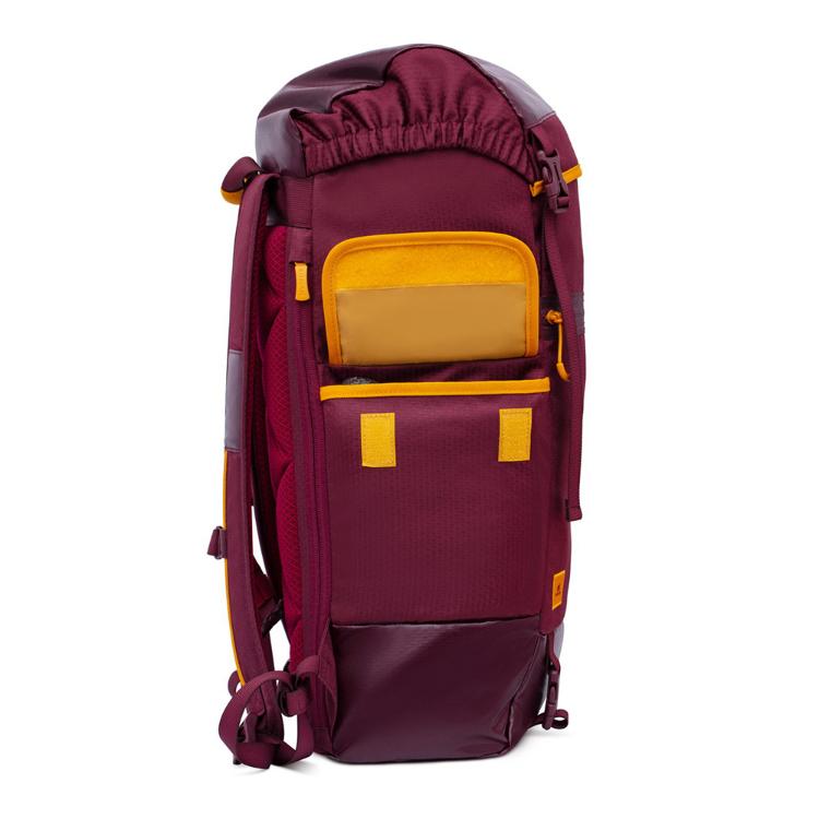 Nahrbtnik Rivacase Dijon 5361, vodoodbojni, 30 l, bordo rdeča