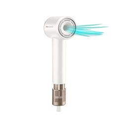 PRO IONIC AIR DRYER 1600 W, pogled od zadaj z vidnim izpihom zraka in kovinsko mrežico dovoda.
