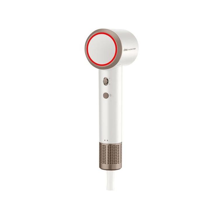 PRO IONIC AIR DRYER 1600 W, bel sušilnik za lase s prikazom temperature in elegantnim kovinskim zaključkom.