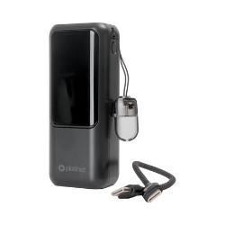 PMPB1020P z LED-zaslonom, stranskim gumbom, paščkom in kratkim USB-C kablom.