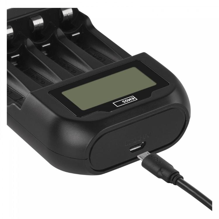Polnilec baterijskih vložkov Emos BCN-41D + 4AA 2700, USB, AAA in AA