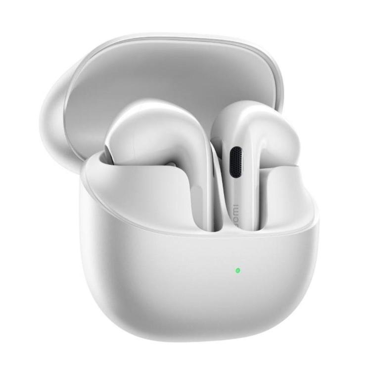 Xiaomi Buds 6 bele barve v odprti polnilni škatlici, obe slušalki vstavljeni, spredaj viden LED indikator stanja.