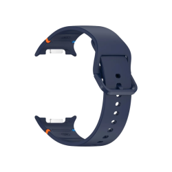 Temno moder silikonski pašček Samsung Stitch za Galaxy Watch, mehak material, kontrastni detajli in klasična zaponka.