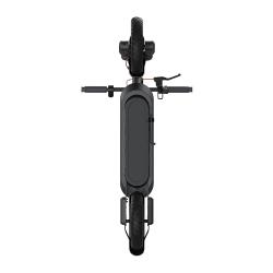 Xiaomi Electric Scooter 5 Plus, pogled od zgoraj, robustna platforma, široke pnevmatike in krmilo