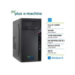 PC Plus e-machine namizni računalnik, fotografiran iz levega sprednjega kota v črnem ohišju.