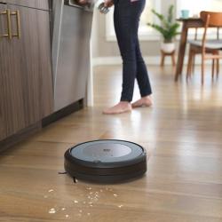 Robotski sesalnik iRobot Roomba Combo i5