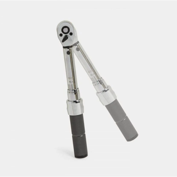 VonHaus nastavljiv momentni ključ, podrobni prikaz glave in ročaja.