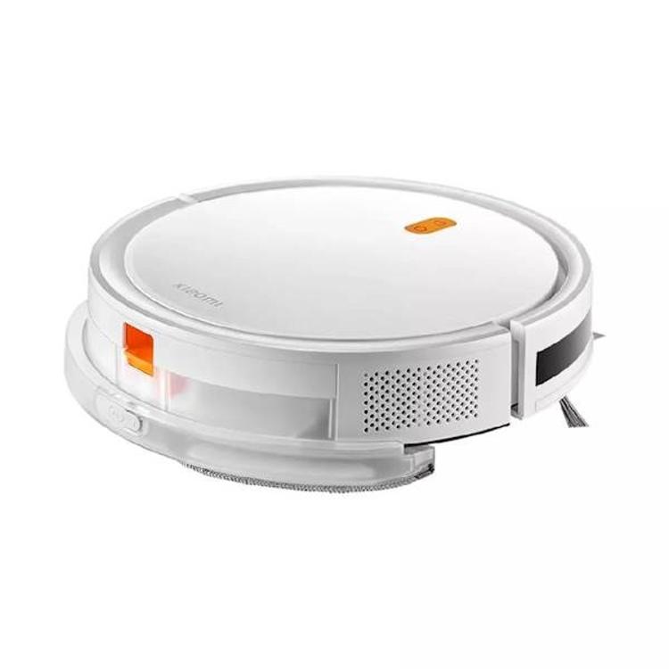 Xiaomi Robot Vacuum E5 v beli barvi z nizkoprofilno okroglo zasnovo, stransko krtačo, sprednjimi senzorji in funkcijo sesanja ter mokrega čiščenja tal