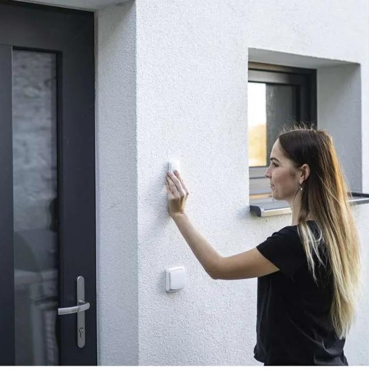 Brezžični hišni zvonec Emos P5733W za vtičnico