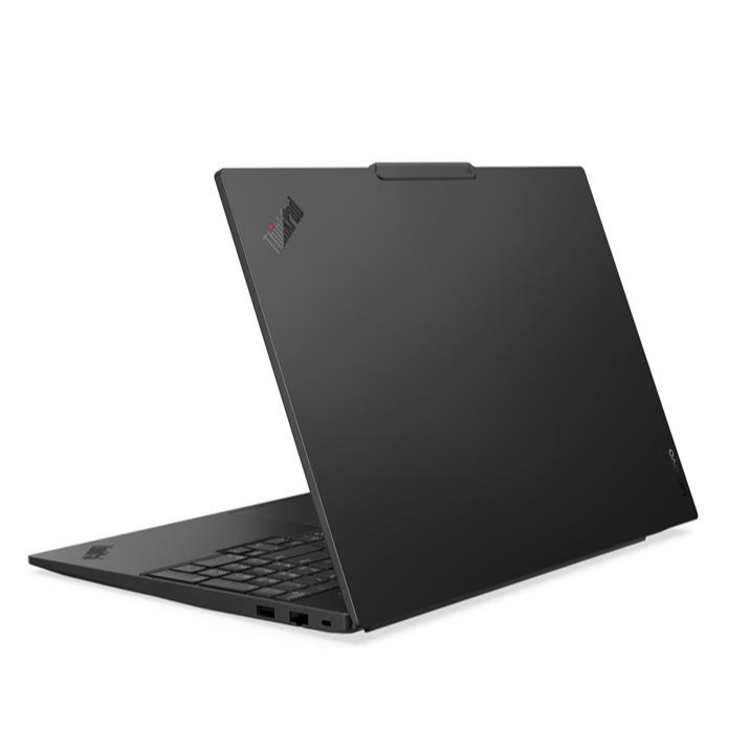 Lenovo ThinkPad E16 G4 Ult5 16/512 WUXGA, W11P pogled od zadaj pod kotom, prikazuje tanko ohišje in priključke.