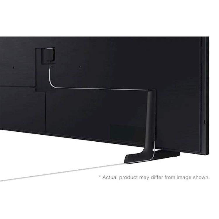 Samsung The Frame TV, zadnji pogled z urejenim vodenjem kablov in centralnim nosilcem.