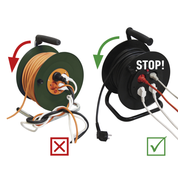 Kolutni podaljšek Emos 25 m / 4 vtičnice / črni / PVC / 230 V / 1,5 mm2