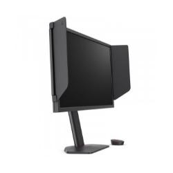 BenQ ZOWIE XL2566X+, stranski pogled, nastavljivo ergonomsko stojalo, zaščitni zaslonki za večjo osredotočenost.