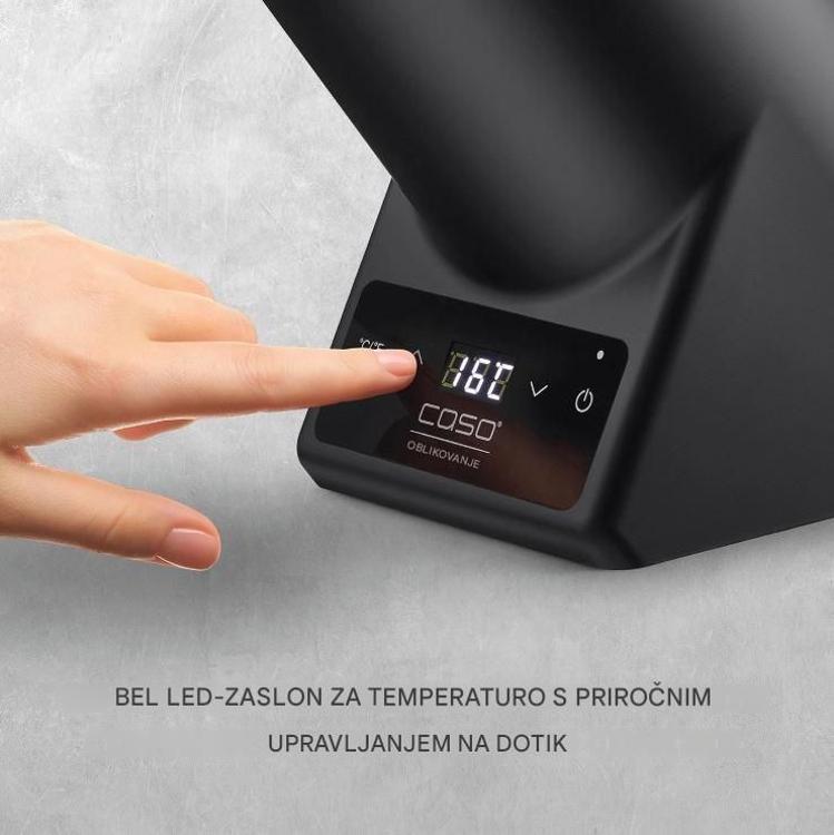 LED zaslon z upravljanjem na dotik zagotavlja enostavno in natančno nastavitev želene temperature.