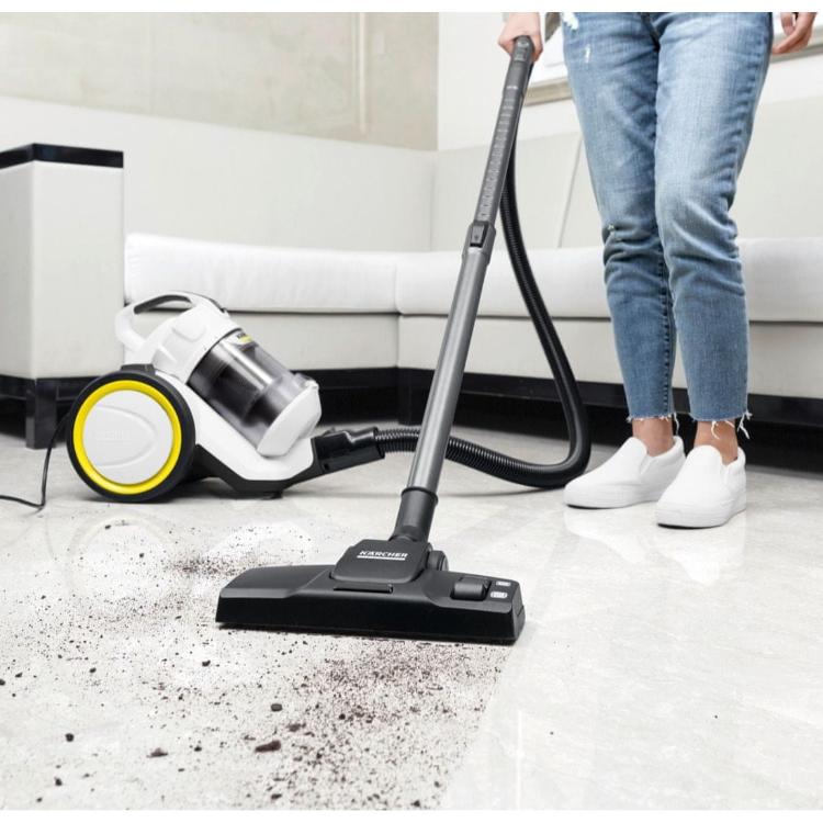 Sesalnik Karcher VC 3, 700 W, bela