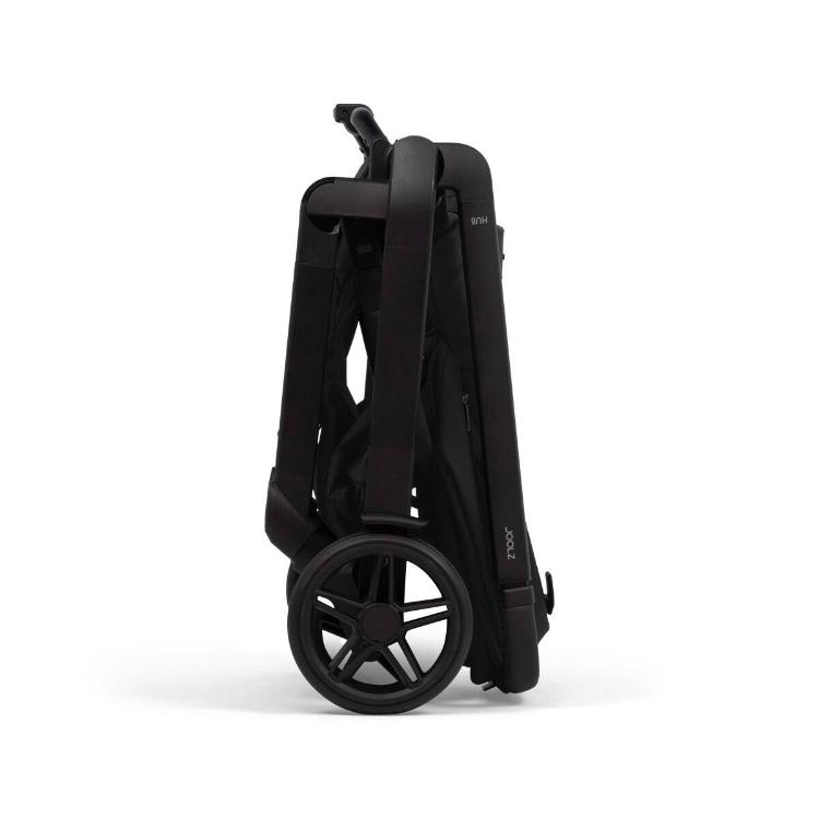 Joolz otroški voziček v črni barvi, zložen pogled od strani