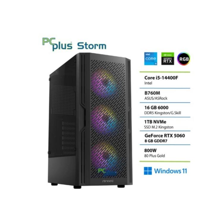 PCPLUS Storm namizni računalnik v črnem ohišju z RGB ventilatorji, prikazan pod kotom na svetlem ozadju.