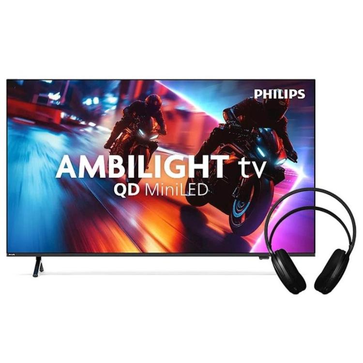 Philips Ambilight TV QD MiniLED: velik zaslon z akcijskim prizorom motorjev, priložene črne slušalke.