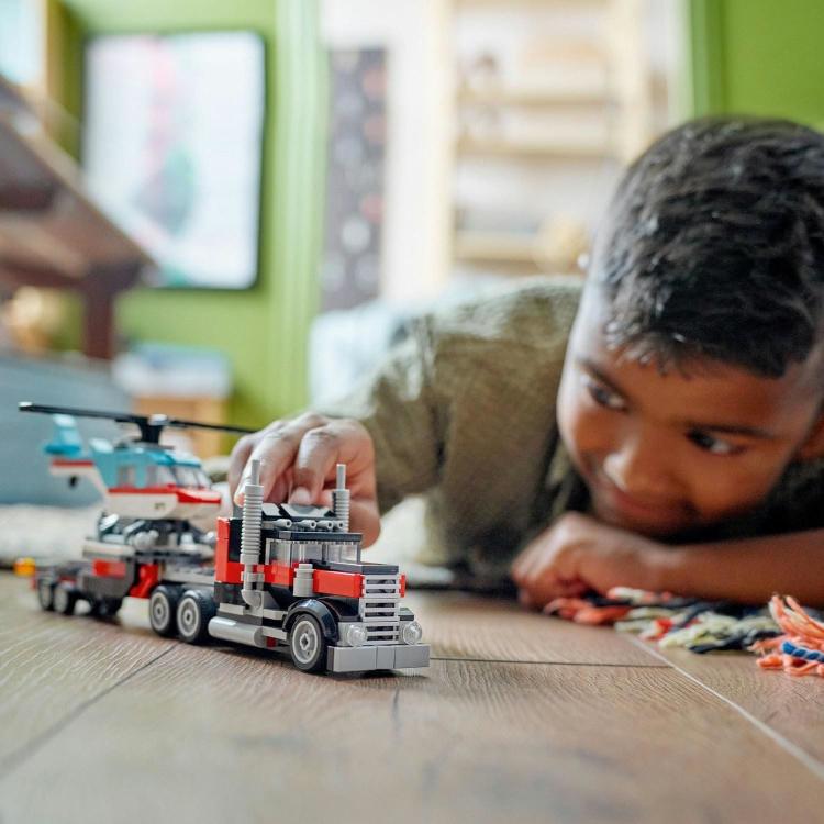 Lego Creator Ploščadni tovornjak s helikopterjem - 31146