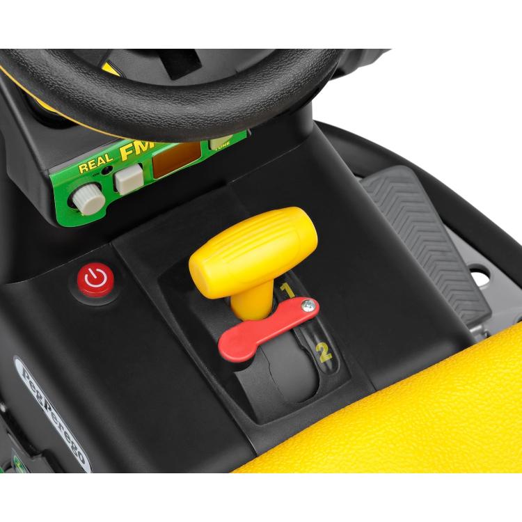 Peg Perego JD Traktor z daljincem