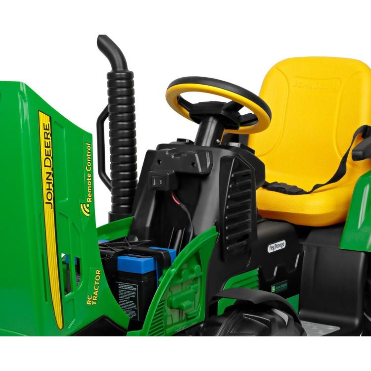 Peg Perego JD Traktor z daljincem