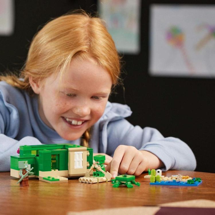Lego Minecraft Želvja hiška na plaži - 21254