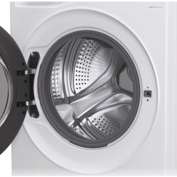 Detajl notranjosti bobna pralnega stroja Candy