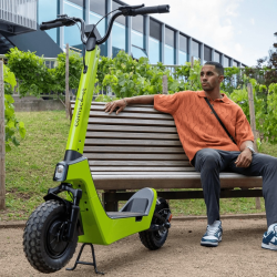 Električni skiro Comscoot Max