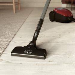 Sesalnik Electrolux PD82-Anima- na vrečko_3