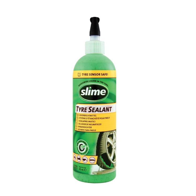 Plastenka Slime Emergency Flat Tire Repair z zeleno tesnilno tekočino za začasno popravilo pnevmatik.