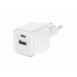 Swissten GaN 35 W z napredno tehnologijo galijevega nitrida (GaN), kompaktnimi dimenzijami 36 × 36 × 36 mm in dvema izhodoma združuje visoko zmogljivost, energetsko učinkovitost ter priročno uporabo doma, v pisarni ali na poti.