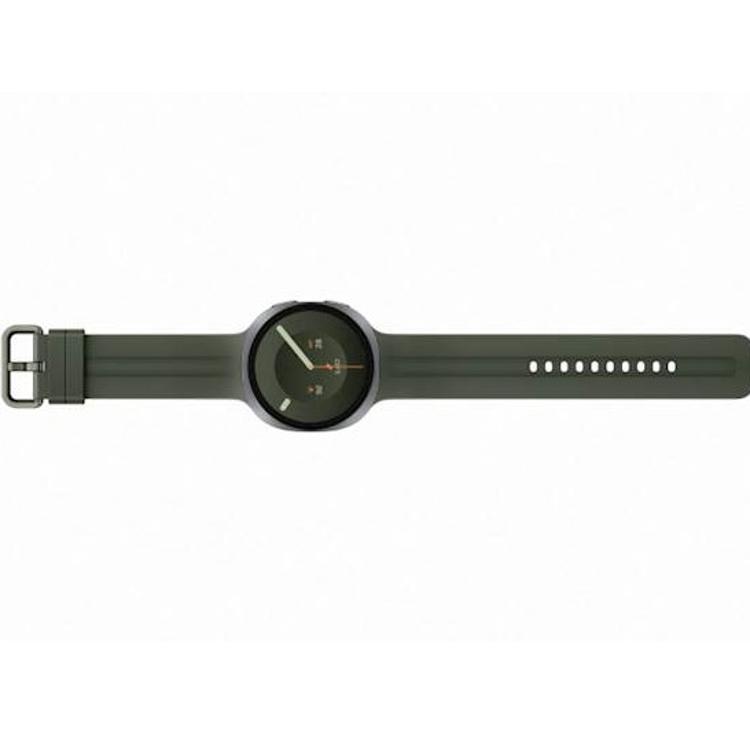 Pametna ura Galaxy Watch 44 mm z LTE povezljivostjo združuje eleganten srebrn okvir, zelen silikonski pašček in napredne funkcije za spremljanje zdravja ter aktivnosti.