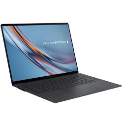ASUS ExpertBook z izjemno tankim in lahkim ohišjem, ozkimi robovi zaslona ter elegantnim črnim dizajnom omogoča vrhunsko mobilnost in učinkovito delo doma, v pisarni ali na poti.