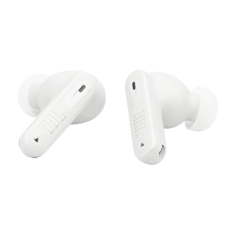 JBL Tune Beam 2 polnilni etui, bel, zaprt, LED indikacija, minimalističen dizajn z logotipom JBL.