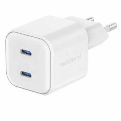 Swissten GaN polnilnik z napredno GaN tehnologijo, dvema USB‑C izhodoma in kompaktnimi dimenzijami 36 × 36 × 36 mm združuje visoko zmogljivost, majhnost in priročnost za uporabo doma, v pisarni ali na poti.