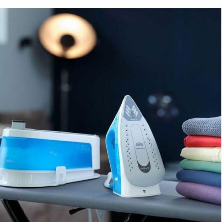 Parna postaja BRAUN IS1012BL CareStyle 1